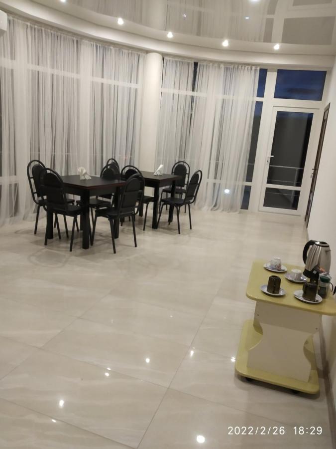 Hotel Paulina Falesti Екстер'єр фото