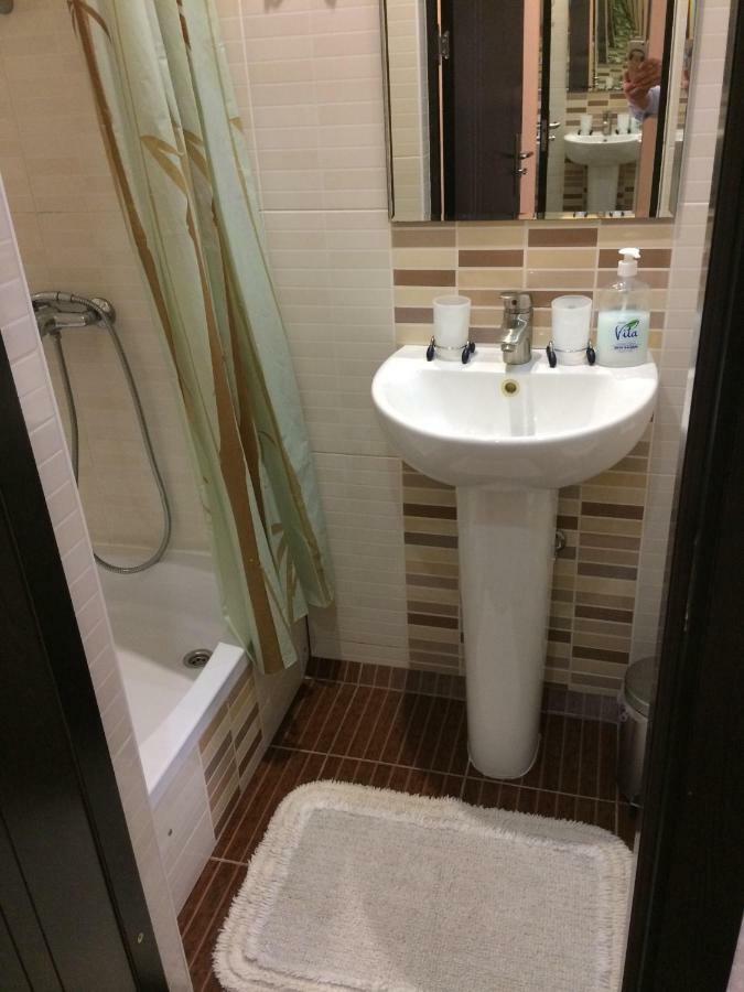 Hotel Paulina Falesti Екстер'єр фото